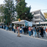 Este sábado 24 y domingo 25 presentan examen de ingreso a la UV miles de aspirantes